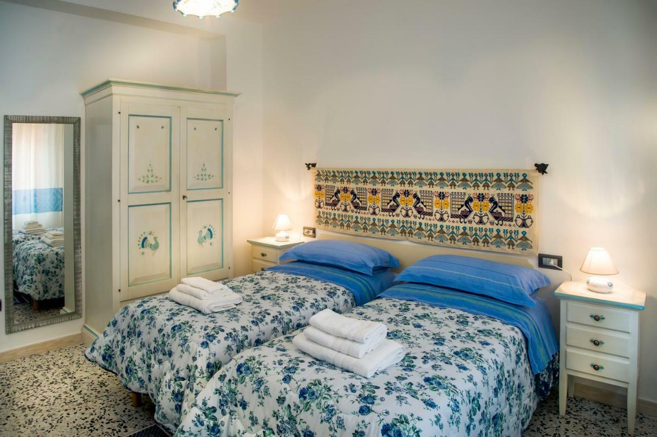 B&B Aria Ona Villagrande Strisaili Exterior photo