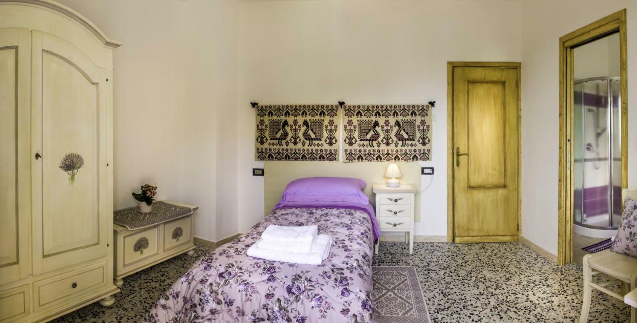 B&B Aria Ona Villagrande Strisaili Exterior photo