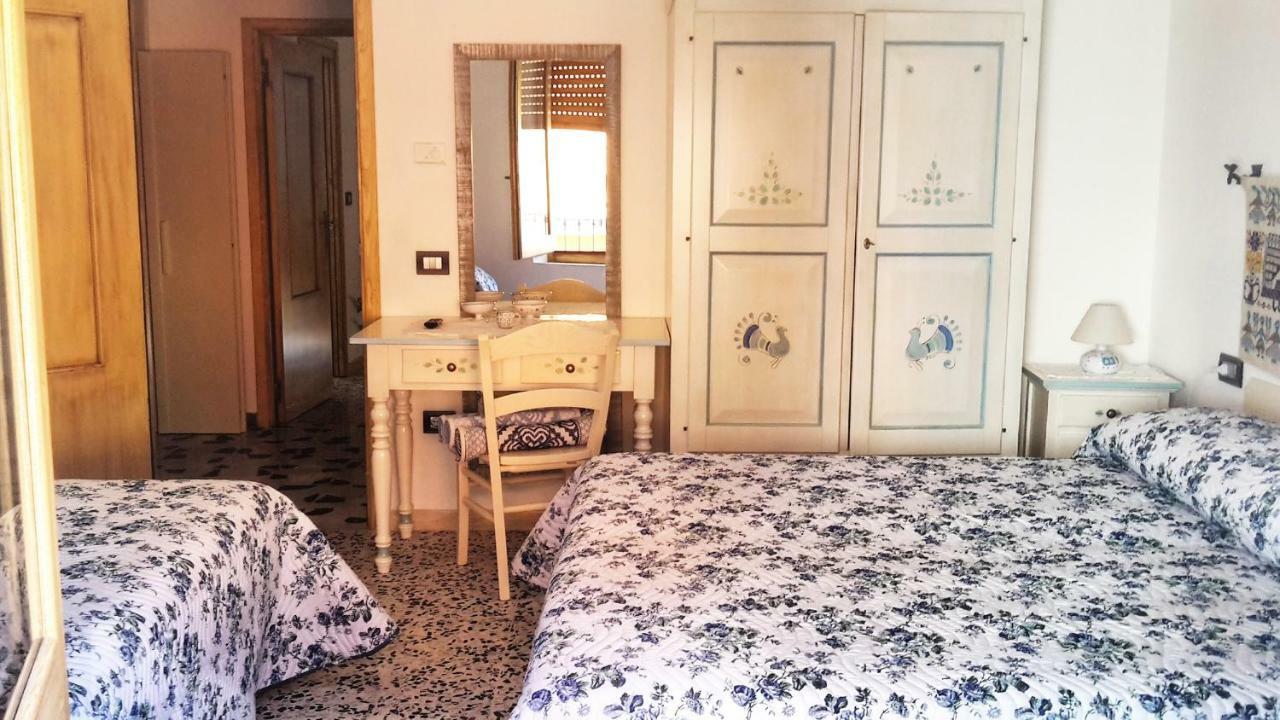 B&B Aria Ona Villagrande Strisaili Exterior photo